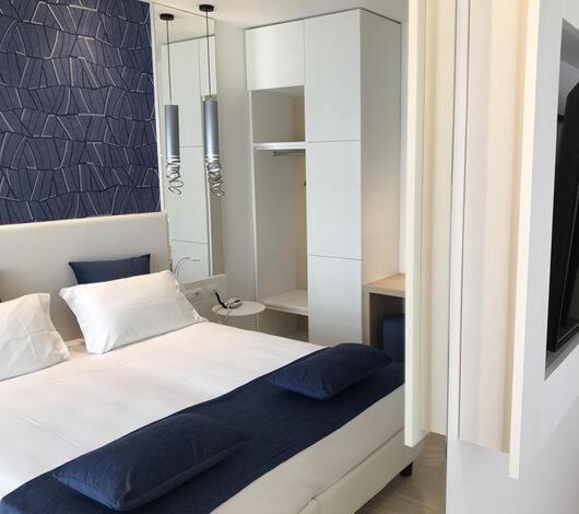 Astoria Suite Hotel Rimini Dış mekan fotoğraf