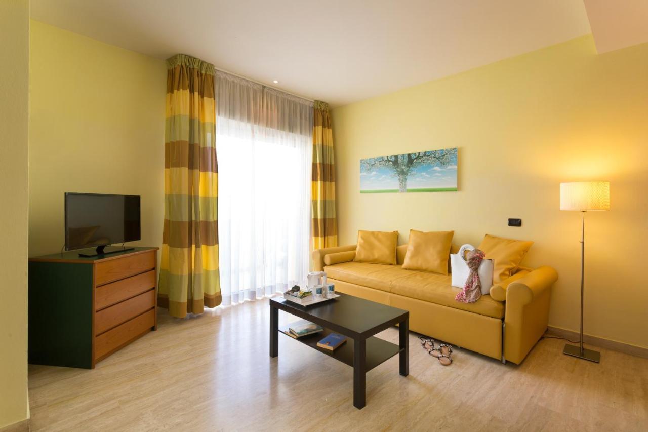 Astoria Suite Hotel Rimini Dış mekan fotoğraf