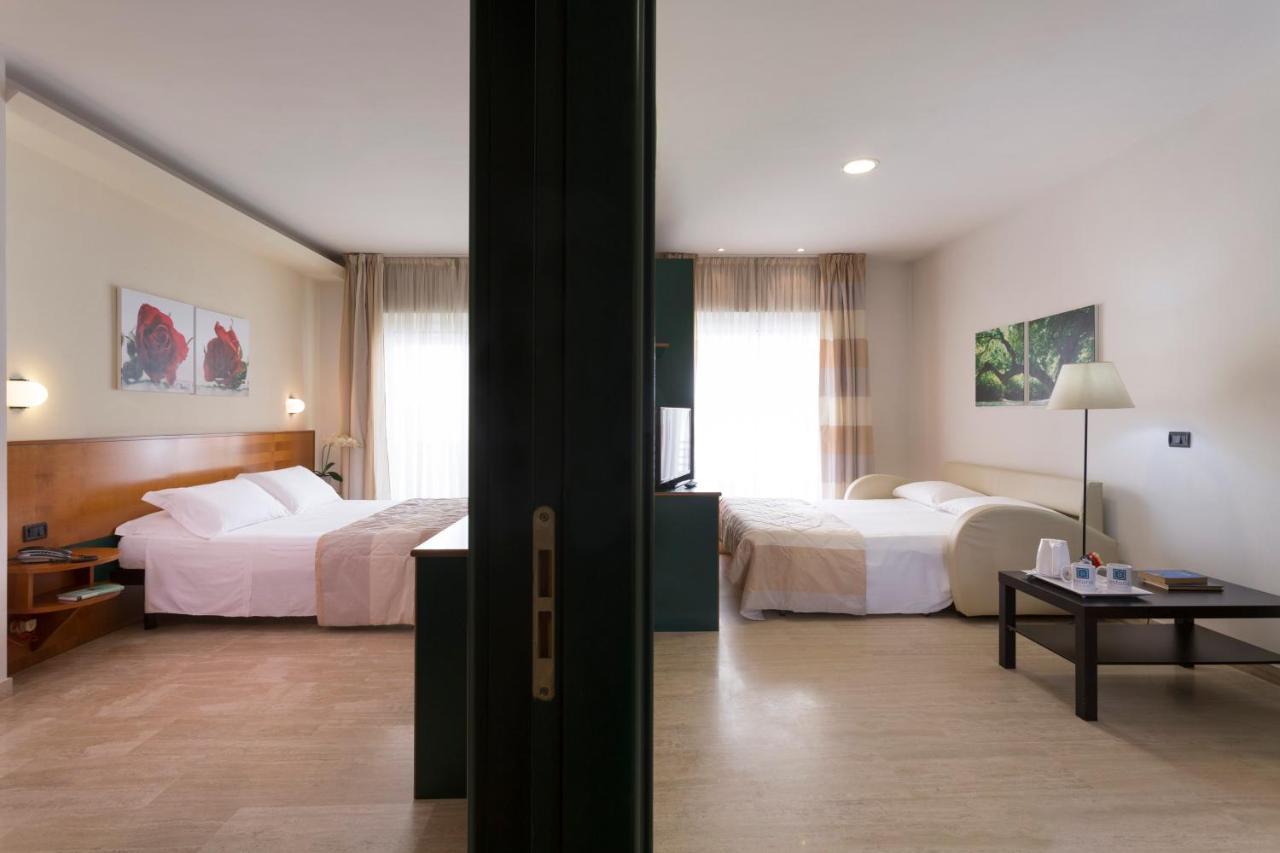 Astoria Suite Hotel Rimini Dış mekan fotoğraf